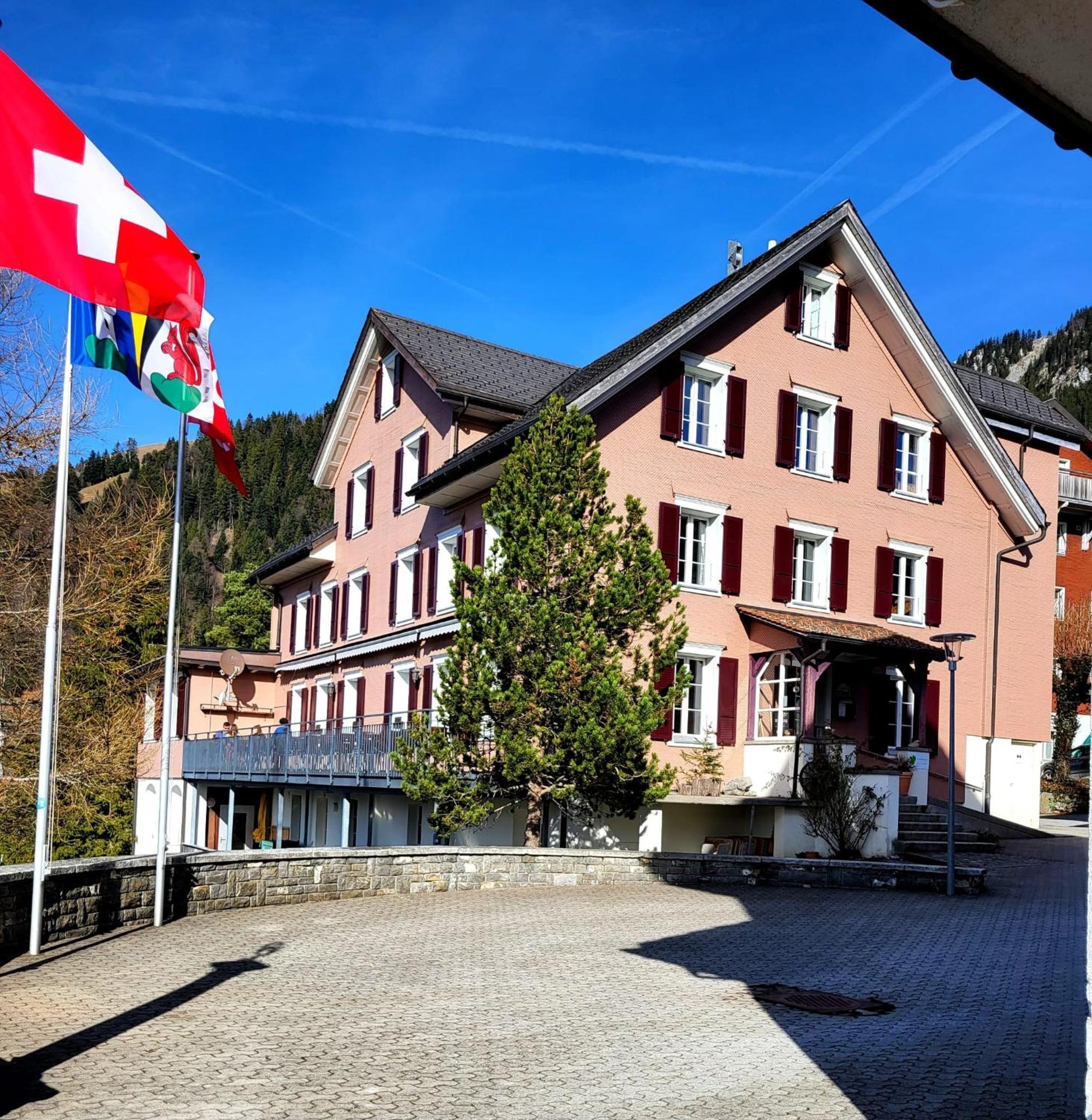 ホテル Pilgerhaus Maria-Rickenbach - Anreise Nur Via Luftseilbahn Moeglich Dallenwil エクステリア 写真